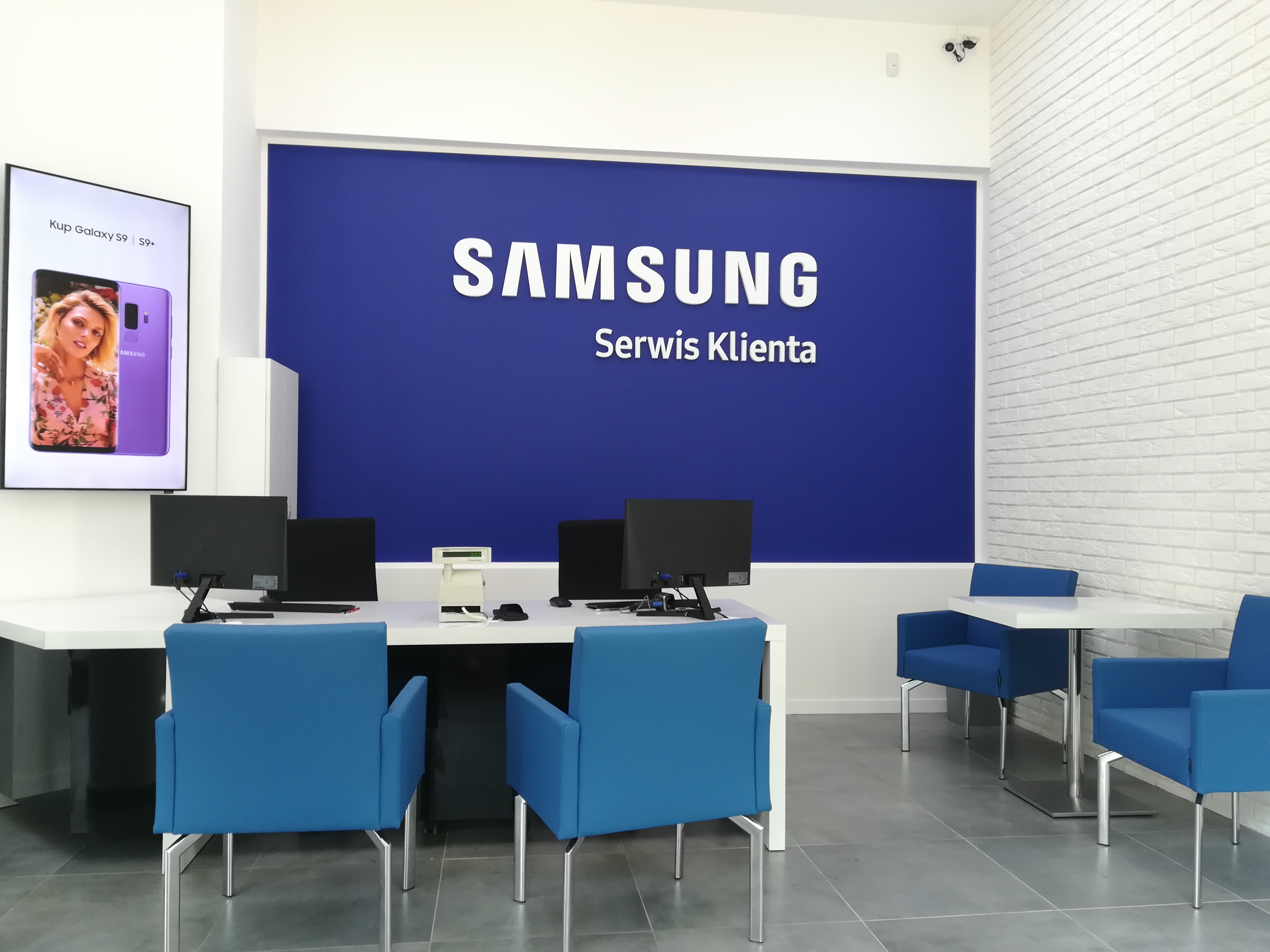 samsung service centre johor bahru taman molek Faith Hunter